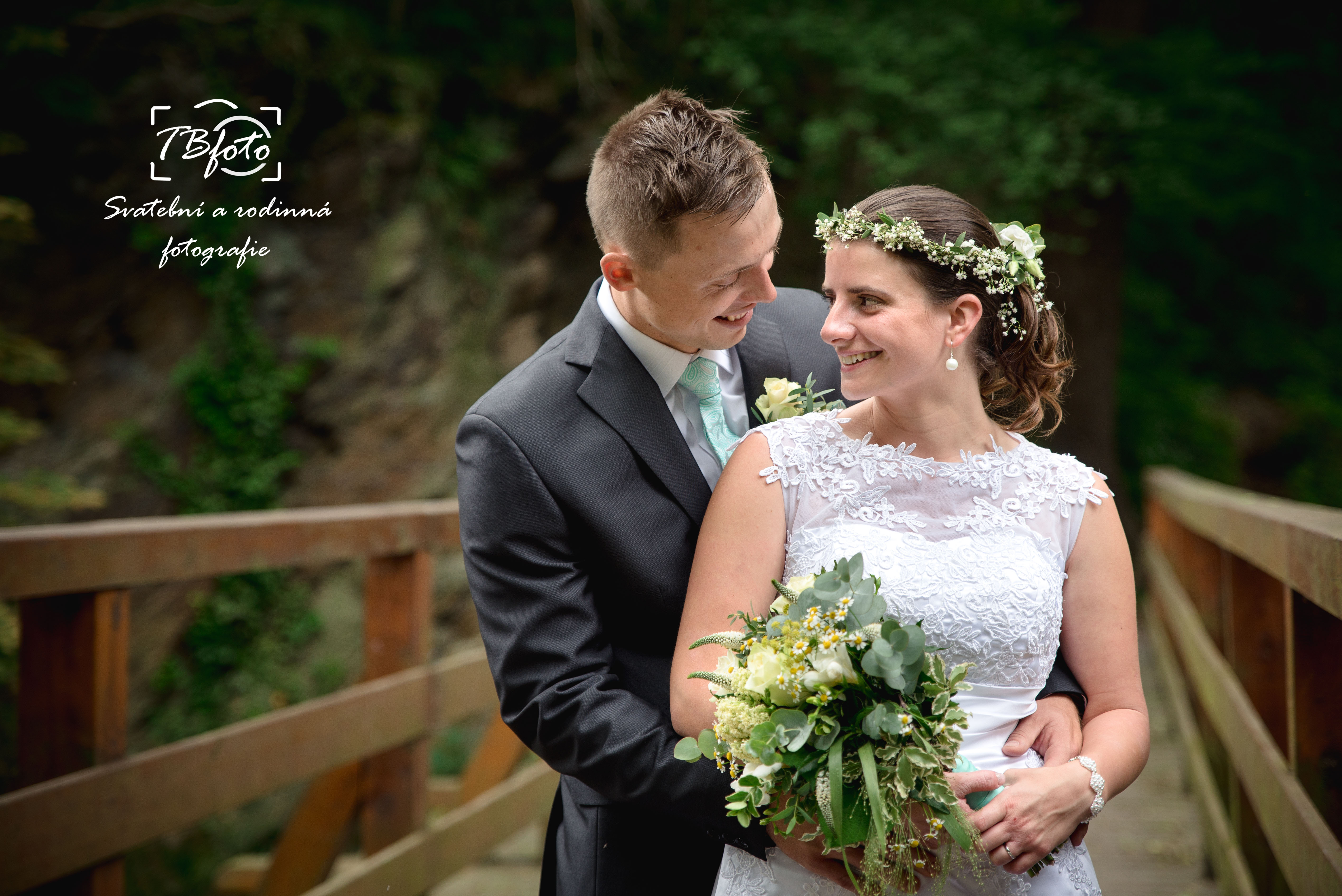 Svatba_Zamek_Zleby_svatebni_fotograf_Kutna_Hora