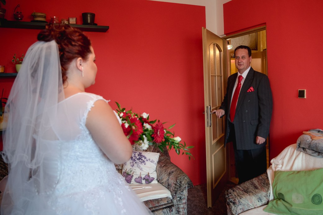 1.Svatebni_pripravy_svatba_na_zamku_Radim21