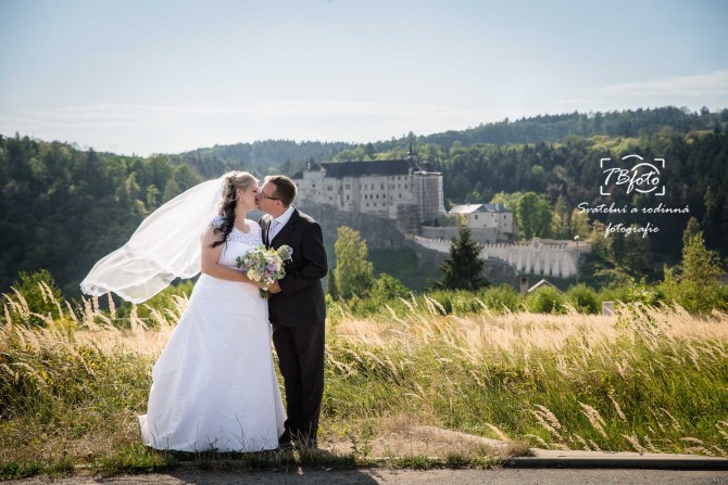 04_Svatba_Cesky_Sterberk_statek_Prak_081.jpg