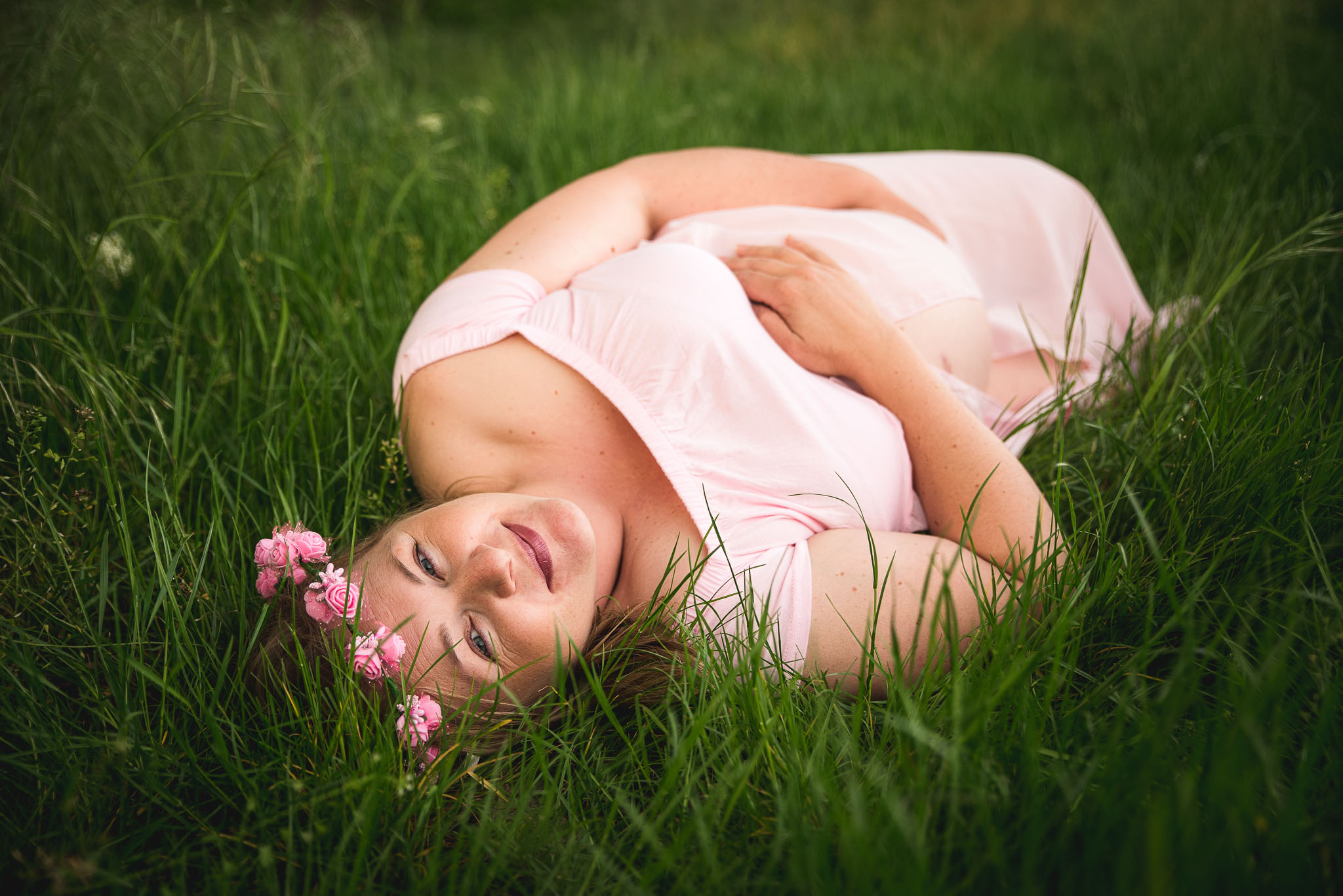 Tehotenske_foceni_v_prirode_Kutna_Hora_02