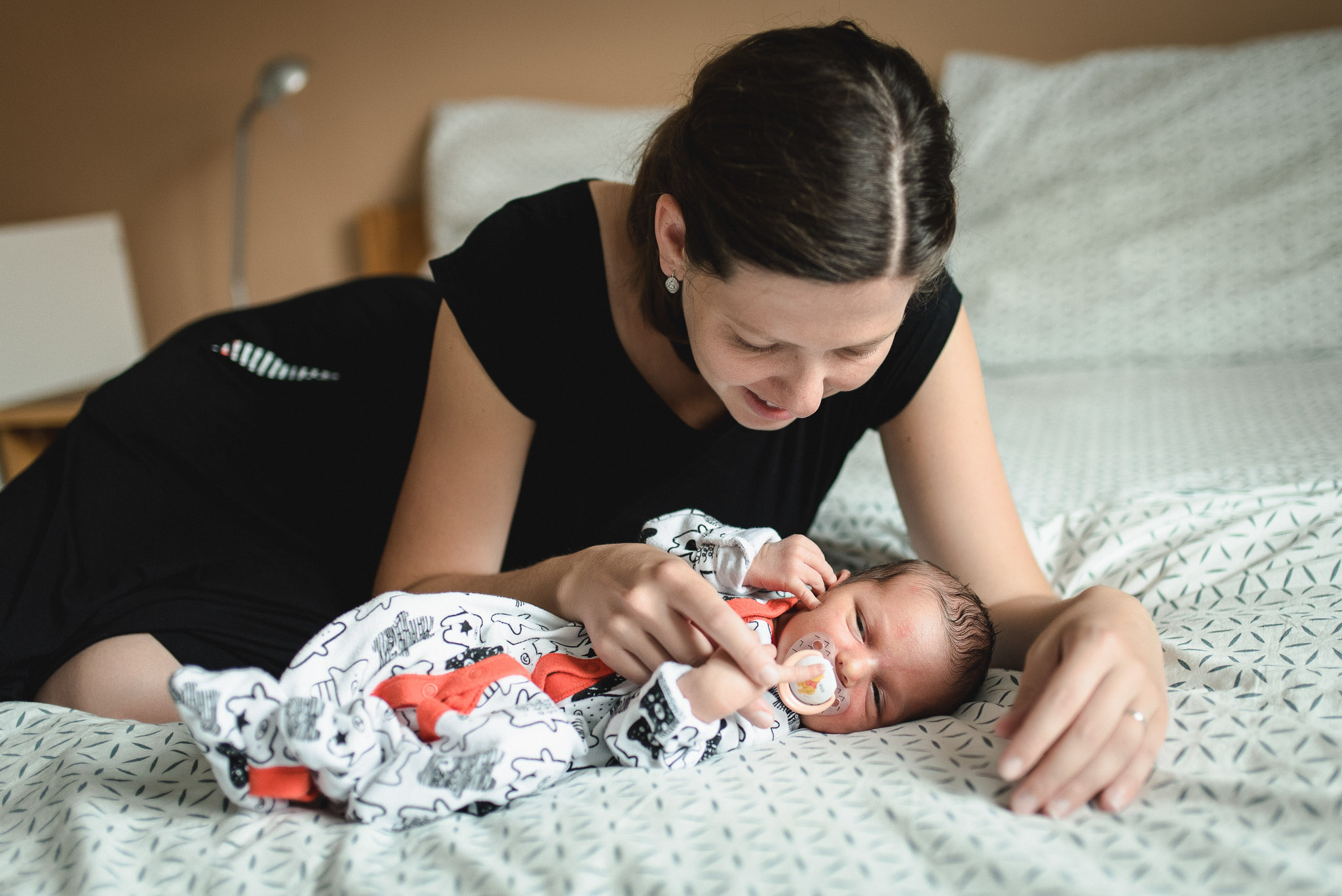 Newborn_foceni_Kolin_rodinny_fotograf_006