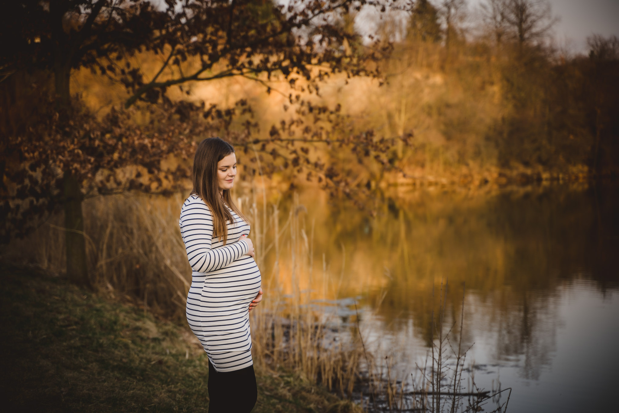 Tehotenska_fotografie_v_prirode_Kolin_014