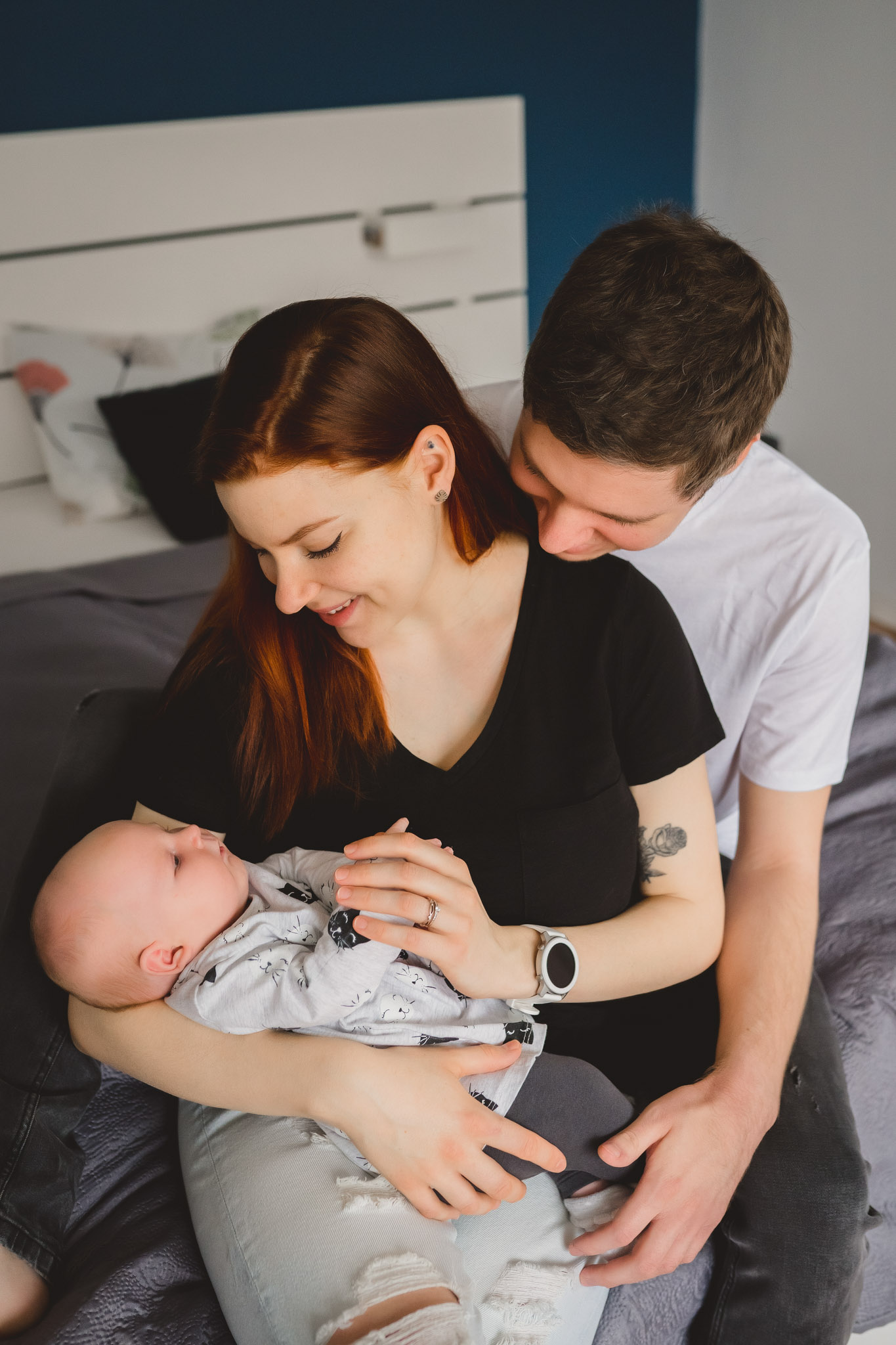 Lifestyle_newborn_foceni_mininek_v_pohodli_dom_ova004