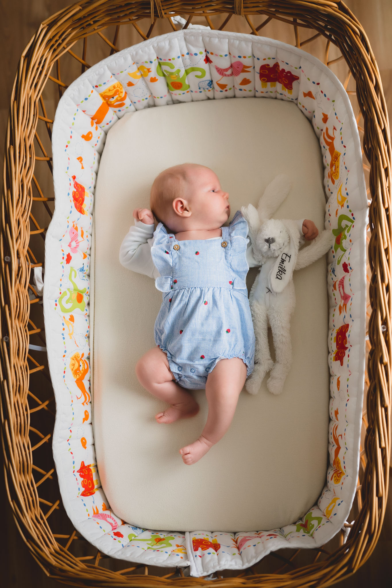 Lifestyle_newborn_foceni_mininek_v_pohodli_dom_ova006